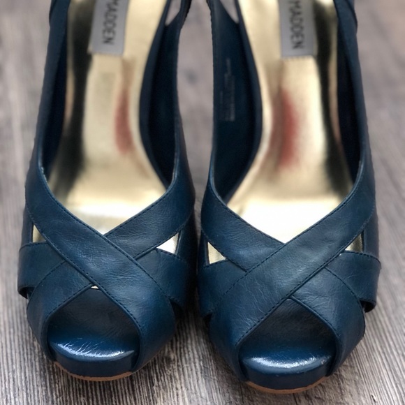 Steve Madden Marlene Heel - Picture 2 of 7